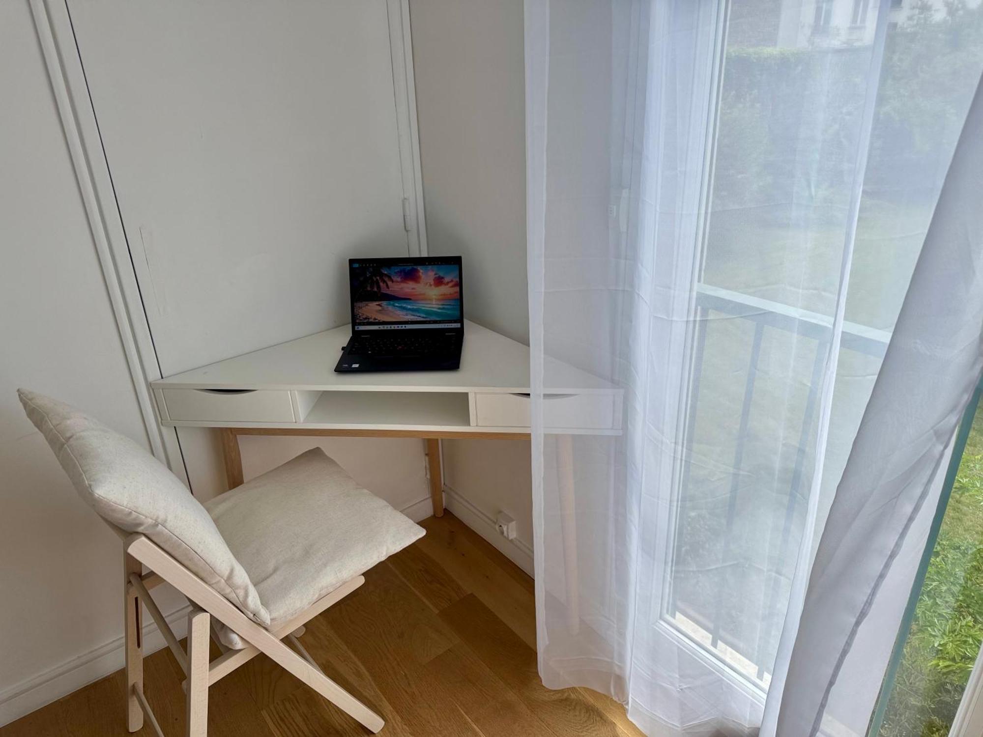 Superbe Appartement Avec Belle Vue Jardin Parijs Buitenkant foto